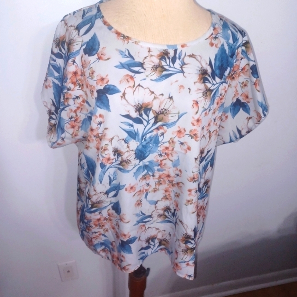 Shein- Floral Short Sleeve Blouse- W Sz 12